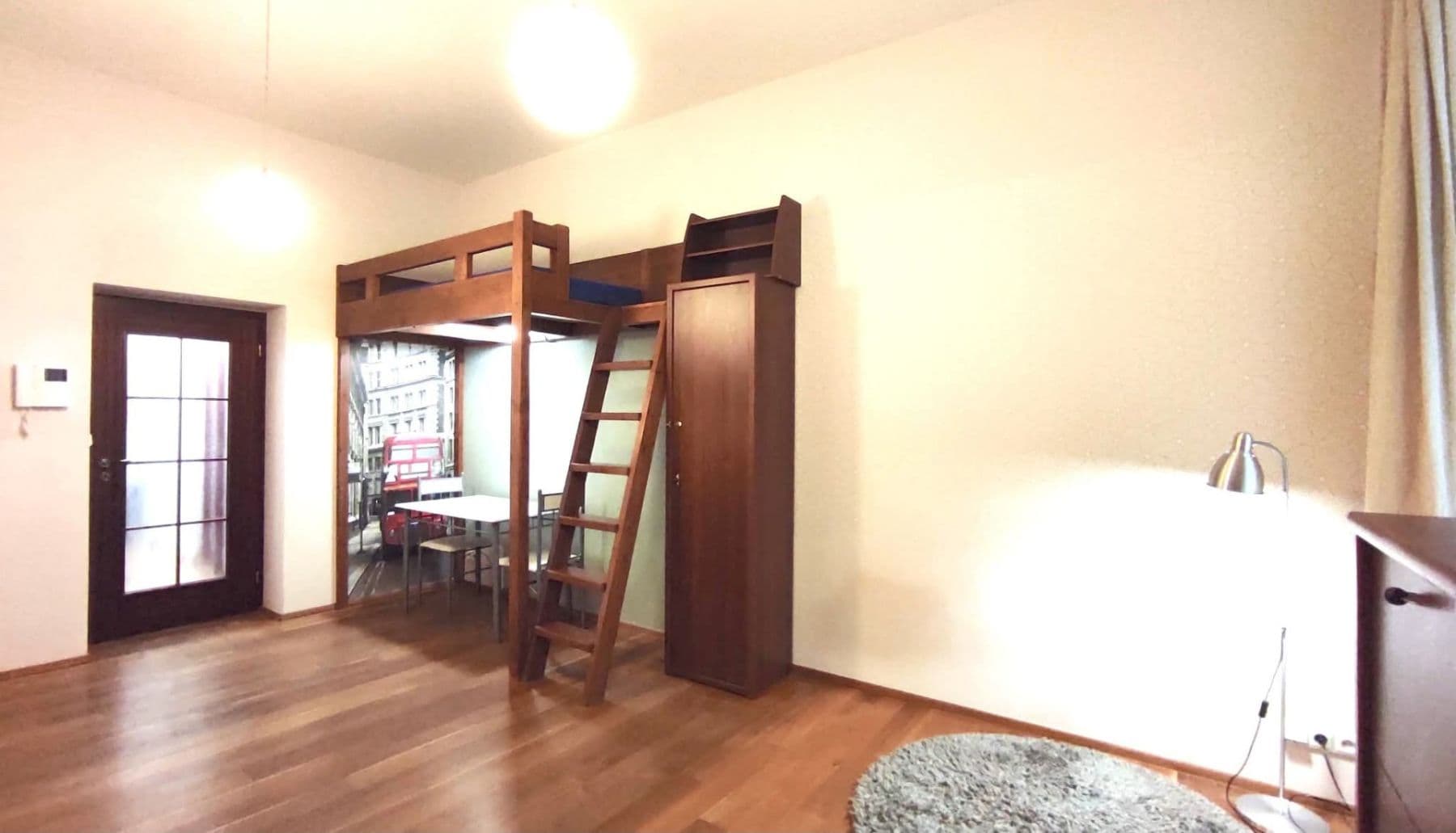 Studio flat to rent, 30 m², Tyršova, Prague, Prague Studio flat to rent, 30 m², Tyršova, Prague, Prague