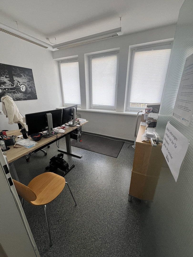 office to rent, 68 m², Lister Meile 42, Hanover, Lower Saxony office to rent, 68 m², Lister Meile 42, Hanover, Lower Saxony
