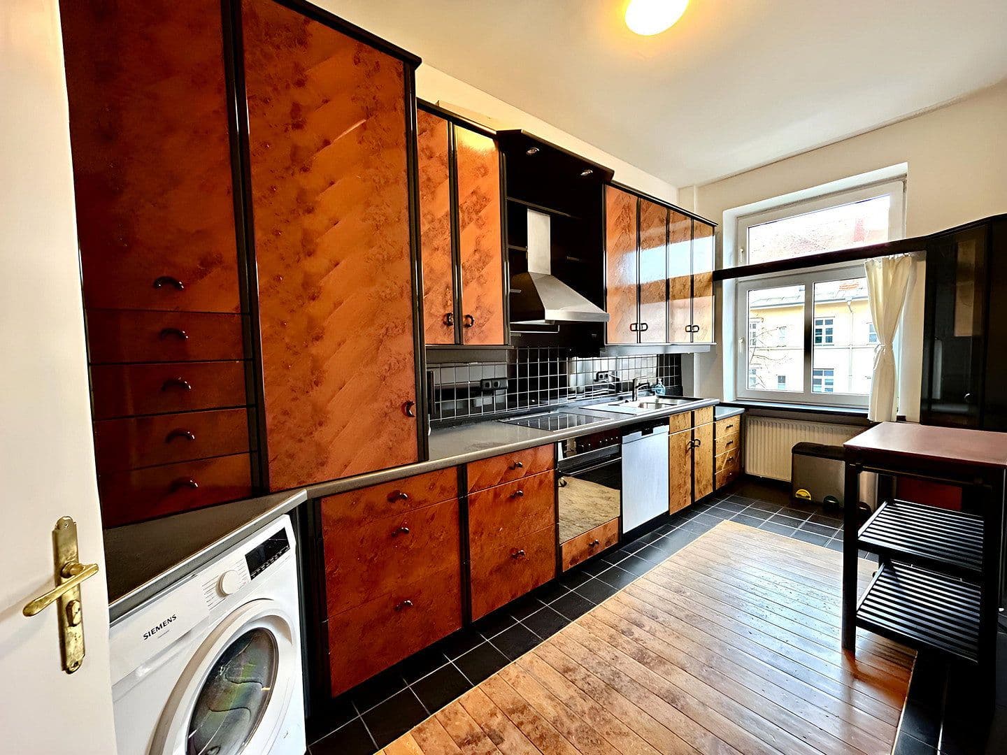 2 bedroom with open-plan kitchen flat to rent, 110 m², Valleystraße 19, München, Bavaria 2 bedroom with open-plan kitchen flat to rent, 110 m², Valleystraße 19, München, Bavaria