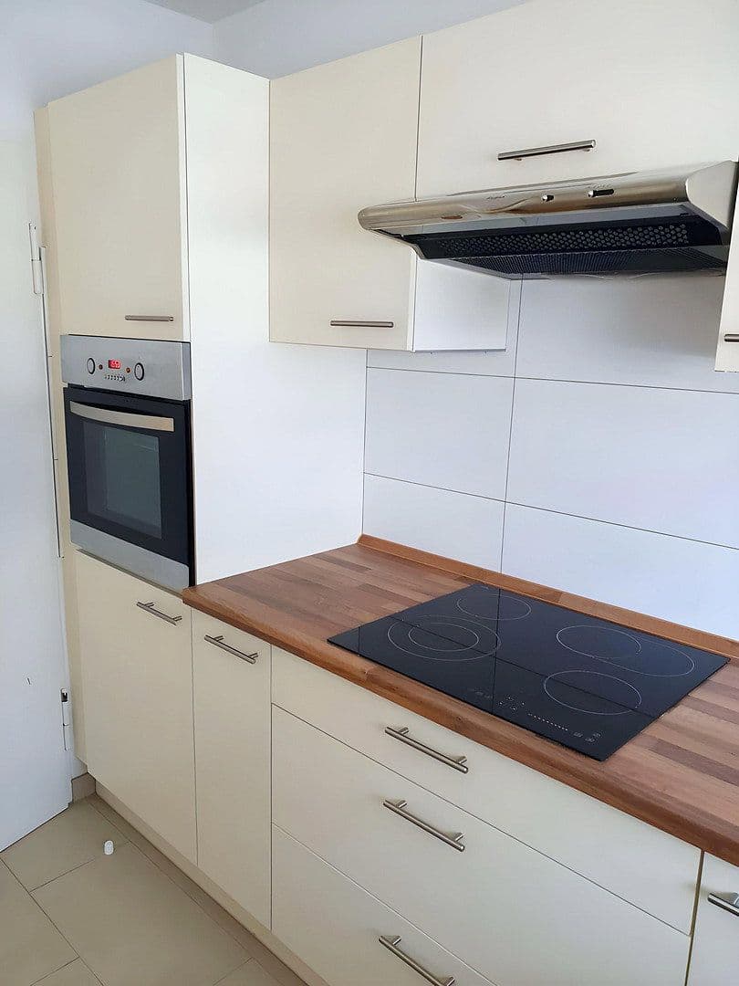1 bedroom with open-plan kitchen flat to rent, 80 m², Usedomstraße 8, Stuttgart, Baden-Württemberg 1 bedroom with open-plan kitchen flat to rent, 80 m², Usedomstraße 8, Stuttgart, Baden-Württemberg
