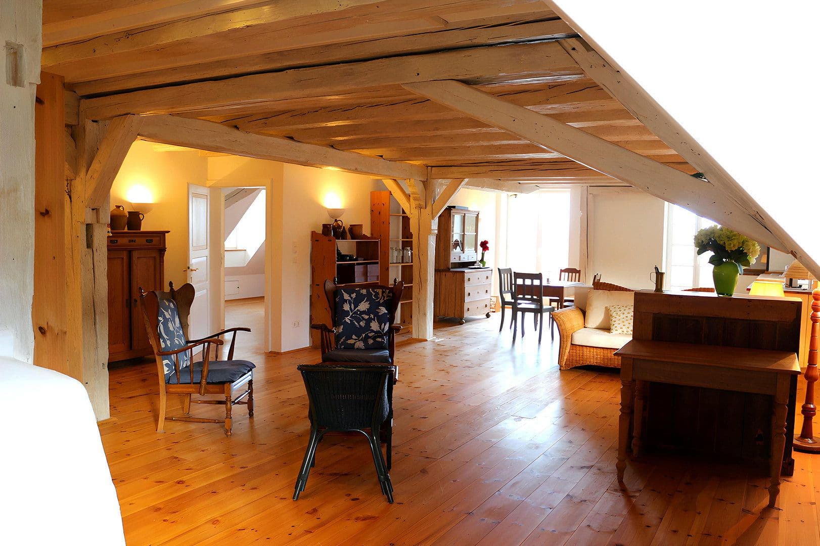 3 bedroom flat to rent, 130 m², Schlossberg 22, Oberstadion, Baden-Württemberg 3 bedroom flat to rent, 130 m², Schlossberg 22, Oberstadion, Baden-Württemberg