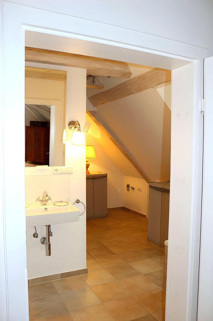 3 bedroom flat to rent, 130 m², Schlossberg 22, Oberstadion, Baden-Württemberg 3 bedroom flat to rent, 130 m², Schlossberg 22, Oberstadion, Baden-Württemberg