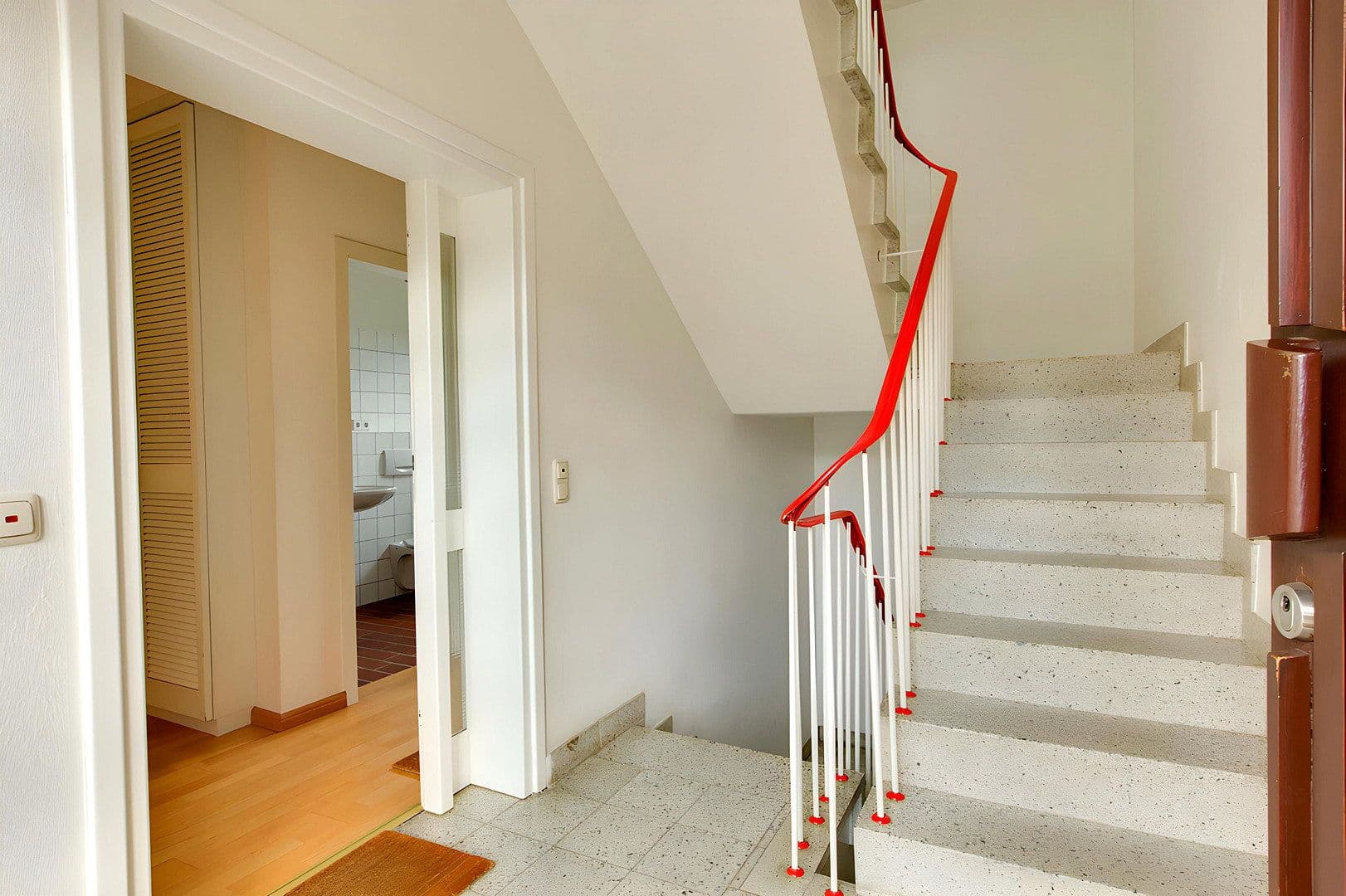 3 bedroom flat to rent, 87 m², Sandbüchel 31, Bergisch Gladbach, North Rhine-Westphalia 3 bedroom flat to rent, 87 m², Sandbüchel 31, Bergisch Gladbach, North Rhine-Westphalia