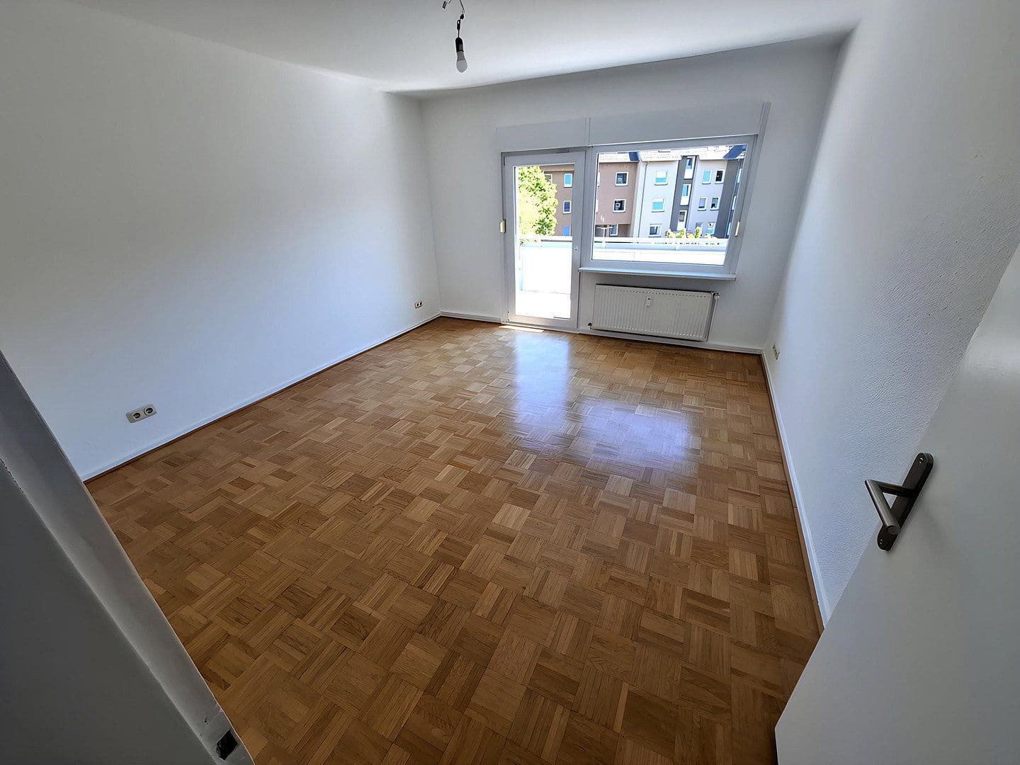 2 bedroom with open-plan kitchen flat to rent, 73 m², Hermannshöhe 24, Bochum, North Rhine-Westphalia 2 bedroom with open-plan kitchen flat to rent, 73 m², Hermannshöhe 24, Bochum, North Rhine-Westphalia