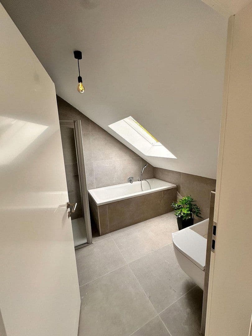 4 bedroom flat to rent, 127 m², Maintal, Hesse 4 bedroom flat to rent, 127 m², Maintal, Hesse