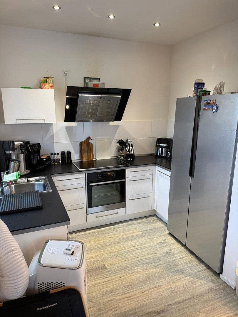 2 bedroom flat to rent, 58 m², Markusstr. 17a, Niederkassel, North Rhine-Westphalia 2 bedroom flat to rent, 58 m², Markusstr. 17a, Niederkassel, North Rhine-Westphalia