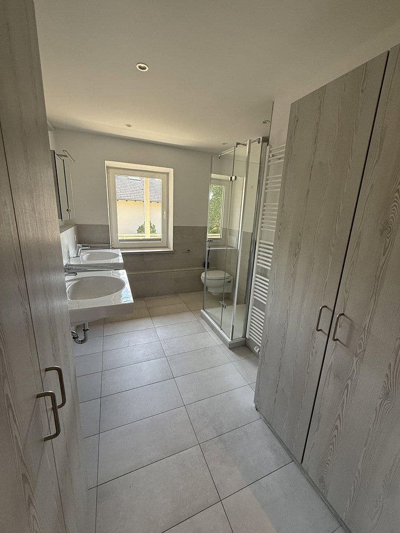 6 bedroom flat to rent, 200 m², Ottobrunn, Bavaria 6 bedroom flat to rent, 200 m², Ottobrunn, Bavaria