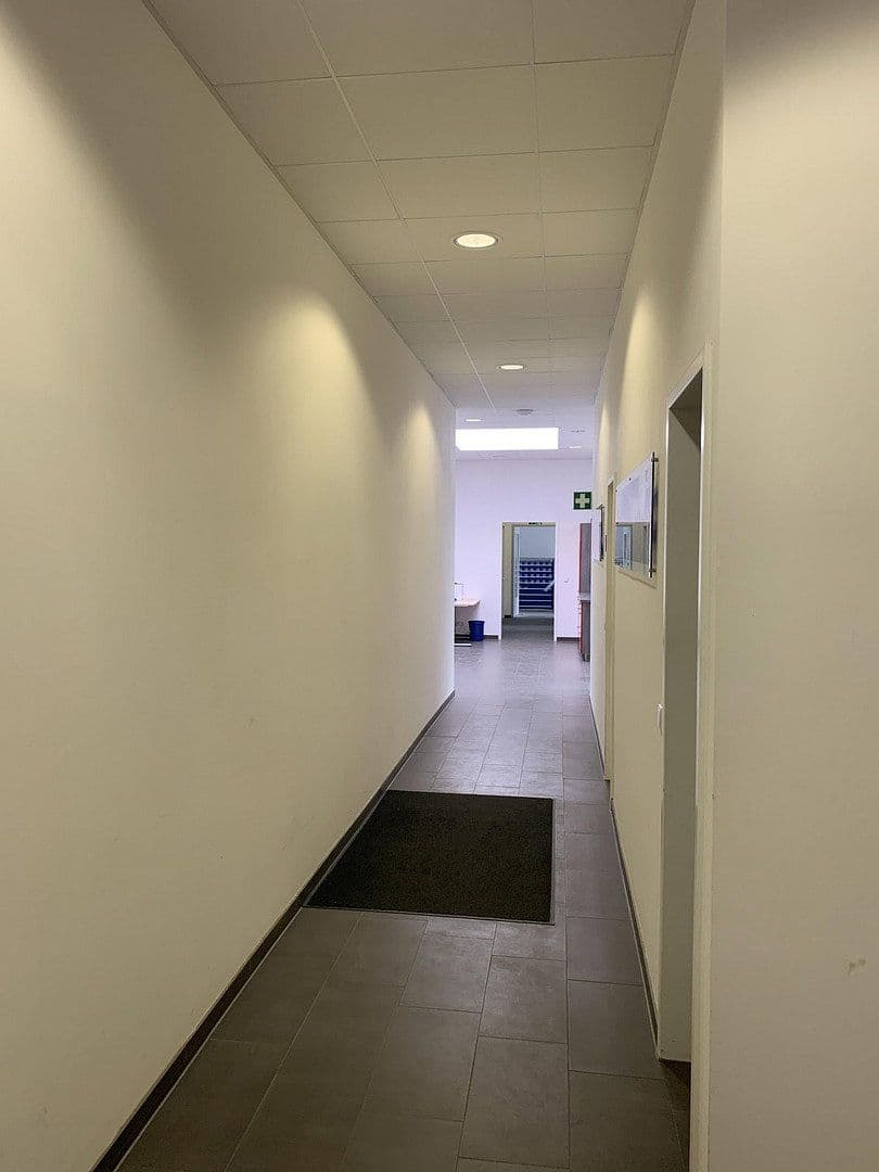 non-residential property to rent, 1,300 m², Hamburg, Hamburg non-residential property to rent, 1,300 m², Hamburg, Hamburg