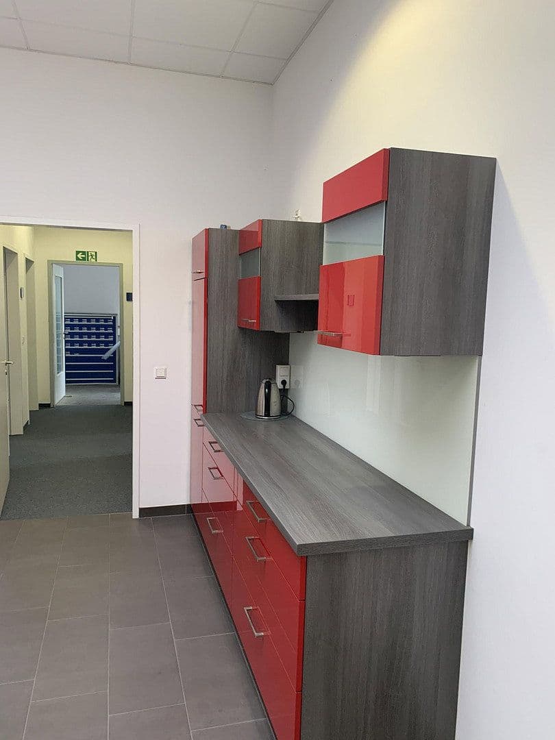 non-residential property to rent, 1,300 m², Hamburg, Hamburg non-residential property to rent, 1,300 m², Hamburg, Hamburg