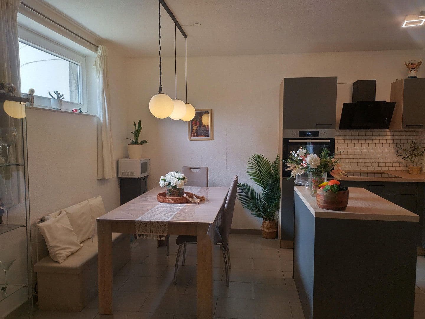 2 bedroom with open-plan kitchen flat for sale, 91 m², Köln, North Rhine-Westphalia 2 bedroom with open-plan kitchen flat for sale, 91 m², Köln, North Rhine-Westphalia