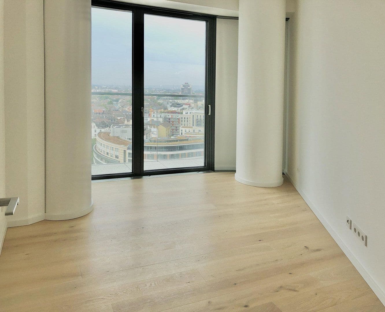 3 bedroom flat to rent, 82 m², Europa-Allee 2, Frankfurt am Main, Hesse 3 bedroom flat to rent, 82 m², Europa-Allee 2, Frankfurt am Main, Hesse