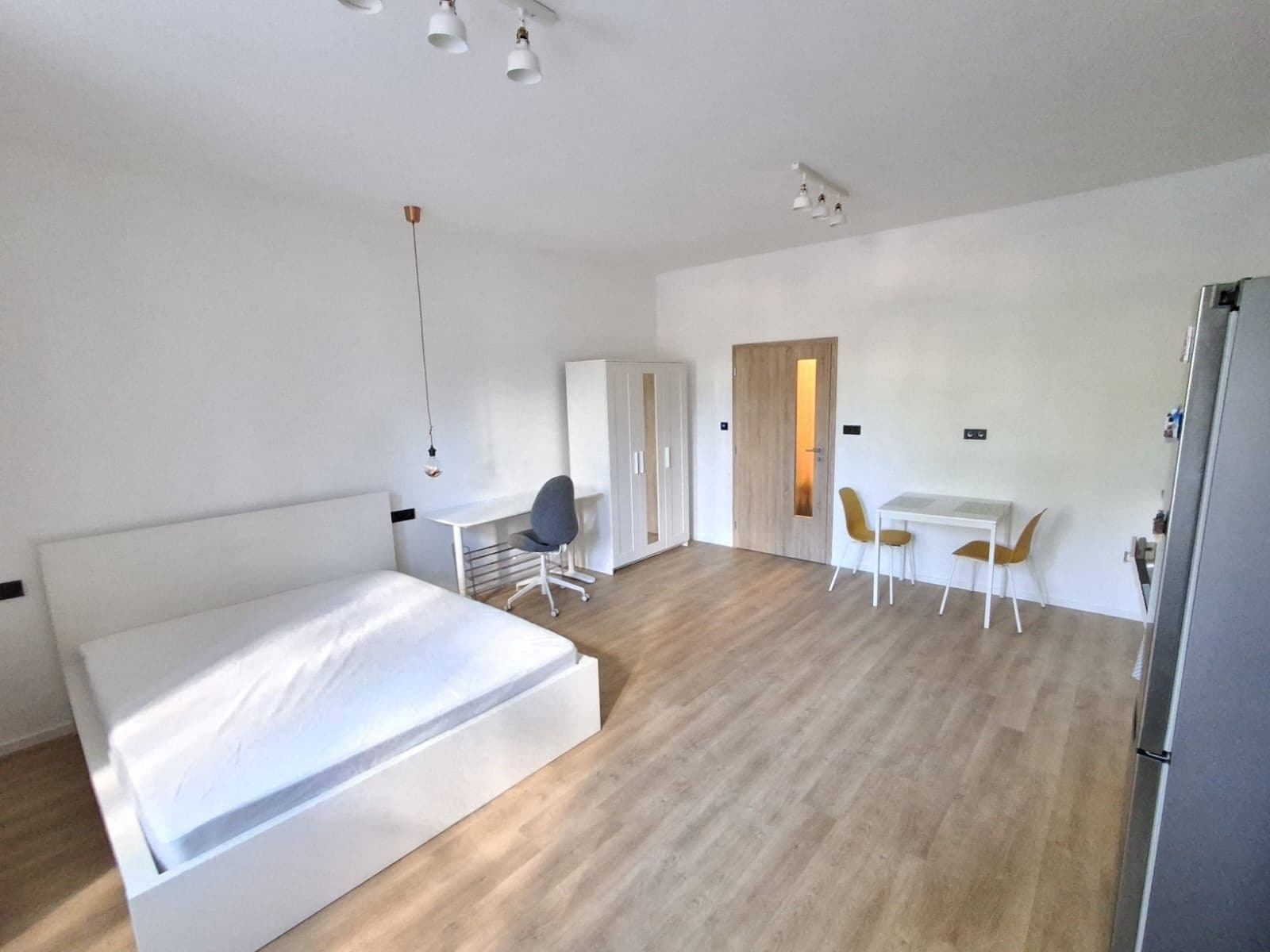 Studio flat to rent, 35 m², Fibichova, Prague, Prague Studio flat to rent, 35 m², Fibichova, Prague, Prague