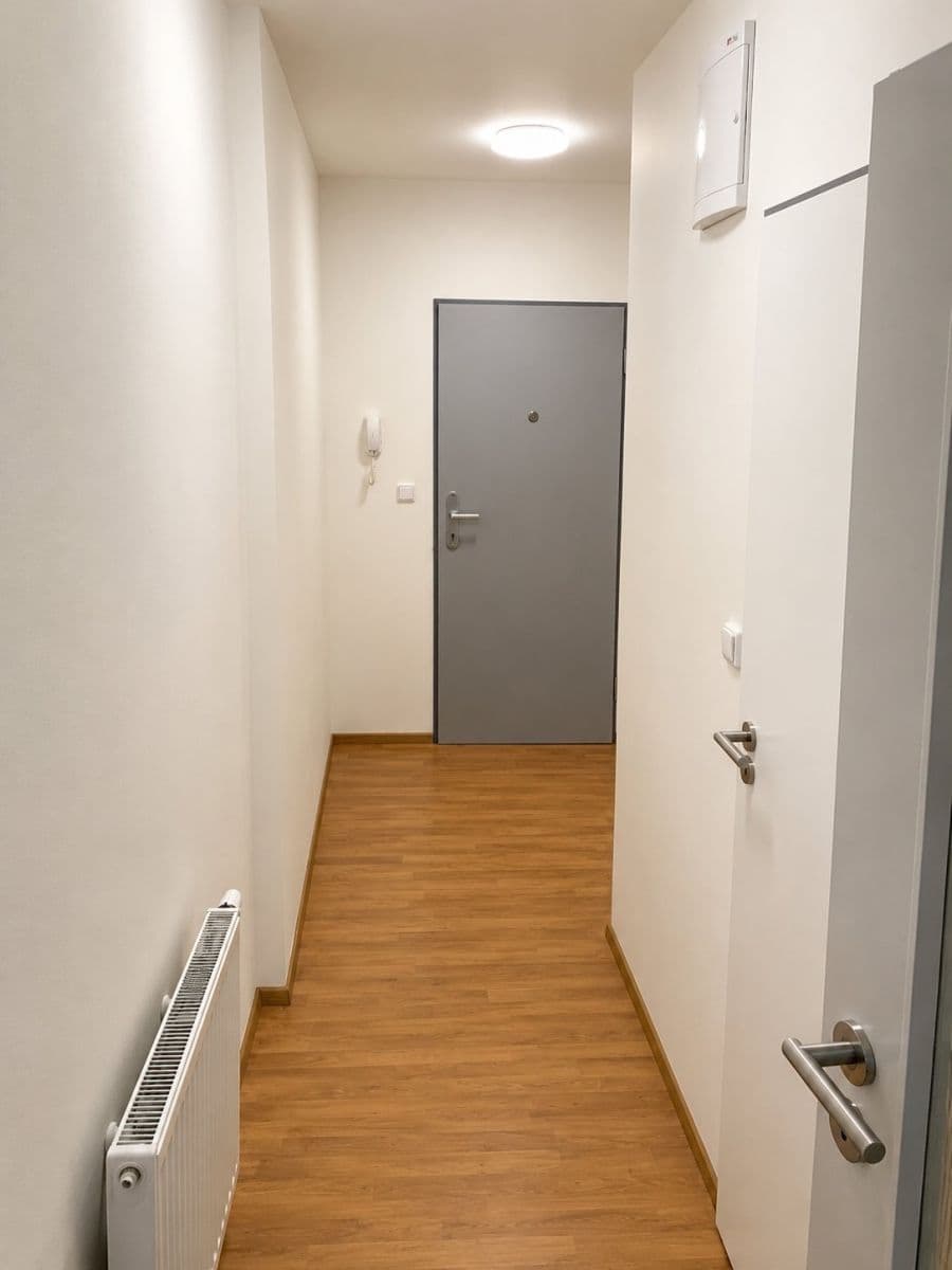 Studio flat to rent, 34 m², Vlhká, Brno, Jihomoravský Region Studio flat to rent, 34 m², Vlhká, Brno, Jihomoravský Region