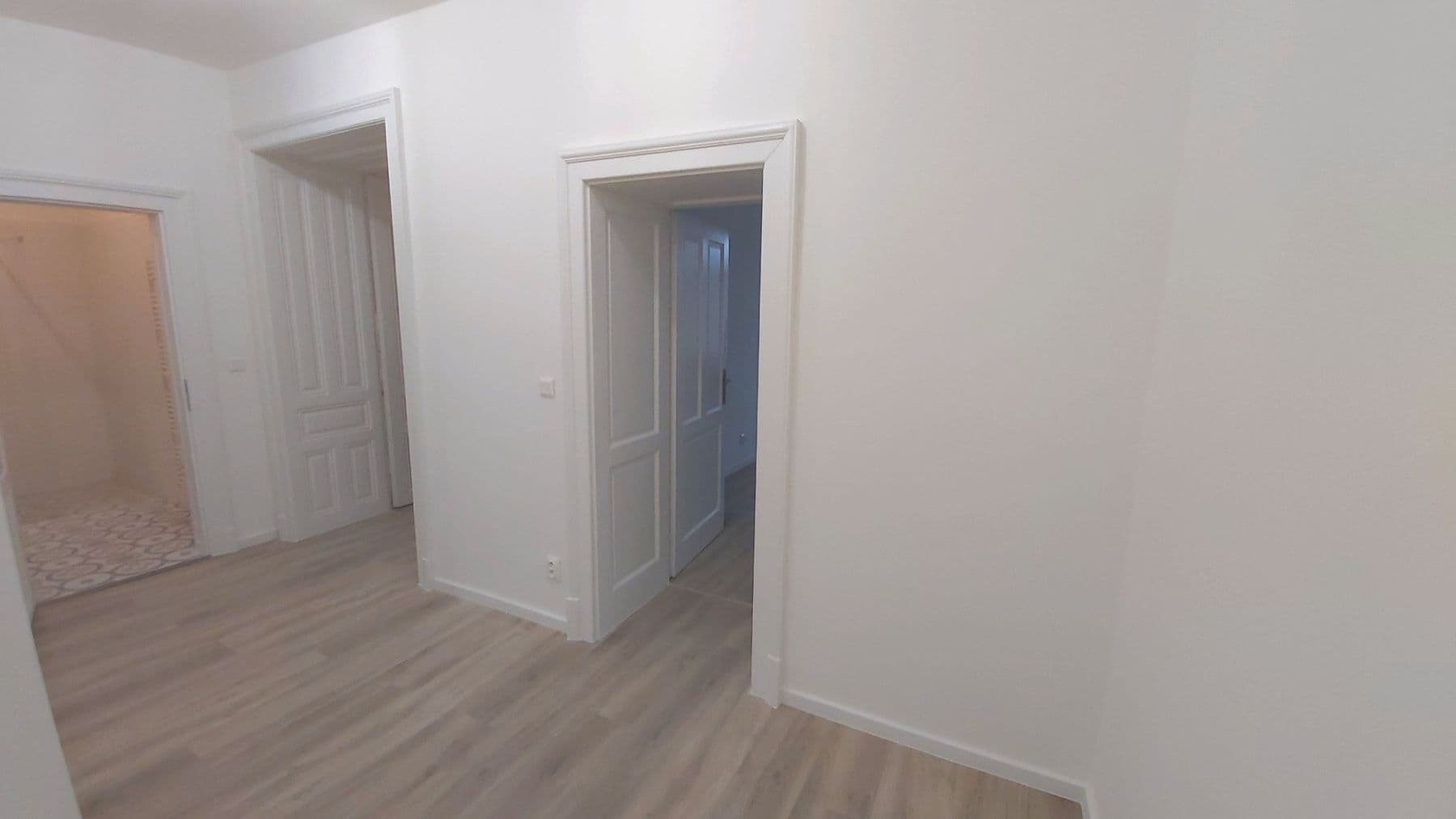 1 bedroom with open-plan kitchen flat to rent, 69 m², Antonínská, Brno, Jihomoravský Region 1 bedroom with open-plan kitchen flat to rent, 69 m², Antonínská, Brno, Jihomoravský Region