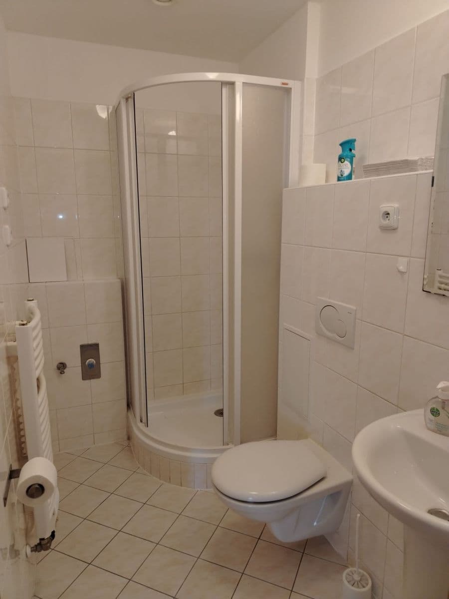 1 bedroom flat to rent, 44 m², Petržílkova, Prague, Prague 1 bedroom flat to rent, 44 m², Petržílkova, Prague, Prague