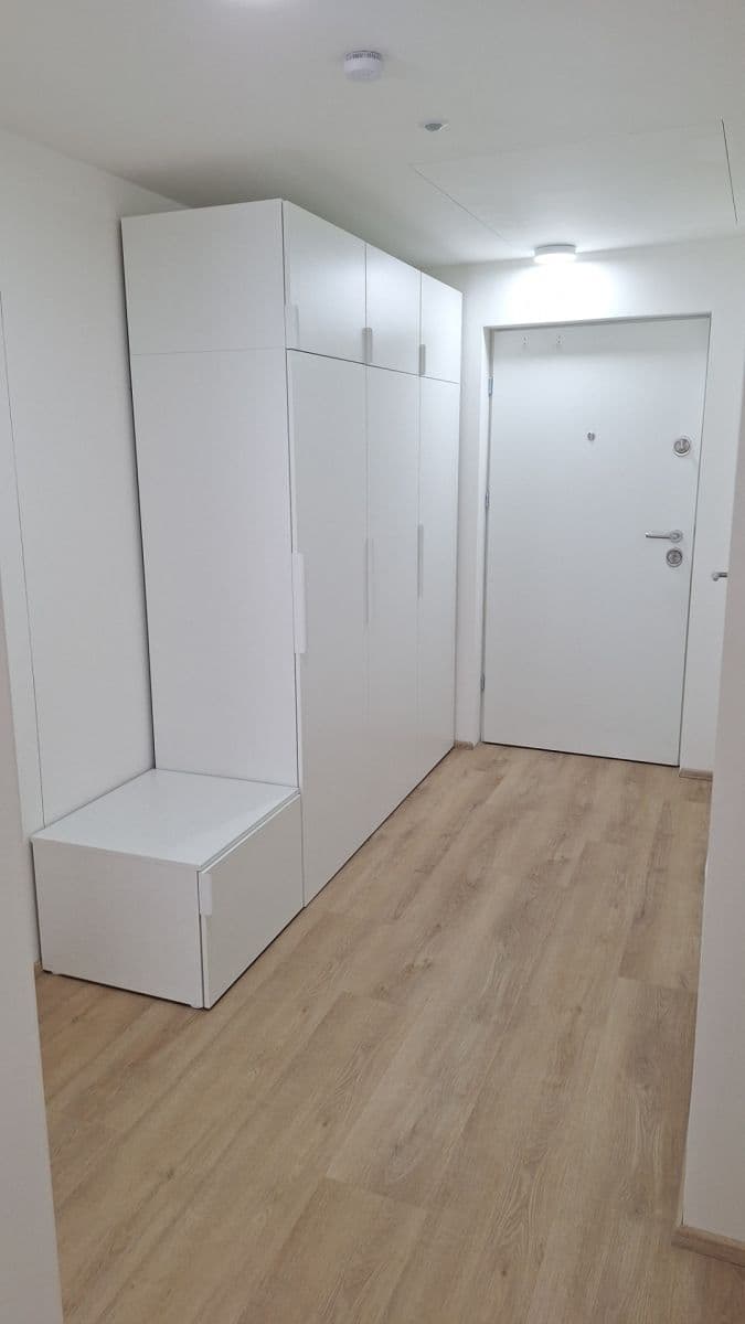 1 bedroom with open-plan kitchen flat to rent, 61 m², Bystrcká, Brno, Jihomoravský Region 1 bedroom with open-plan kitchen flat to rent, 61 m², Bystrcká, Brno, Jihomoravský Region