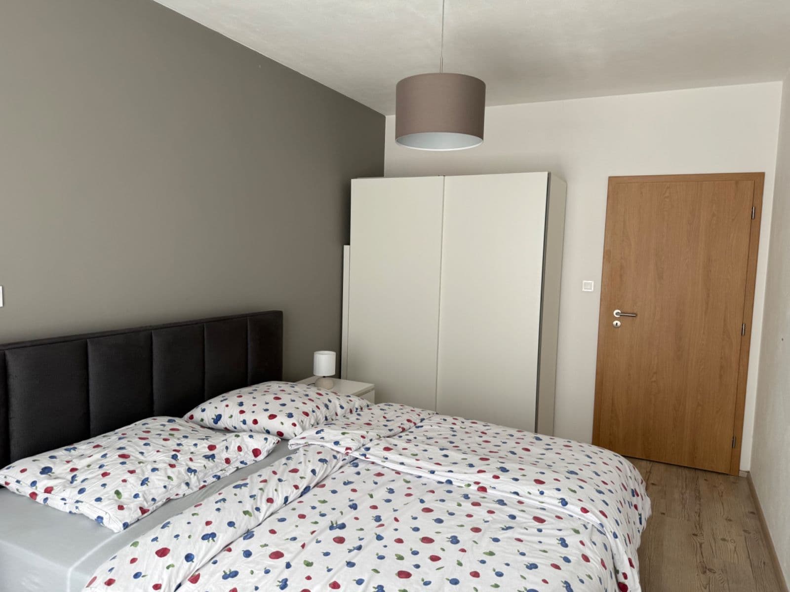 1 bedroom with open-plan kitchen flat to rent, 67 m², U Sportovní školy, Pardubice, Pardubický Region 1 bedroom with open-plan kitchen flat to rent, 67 m², U Sportovní školy, Pardubice, Pardubický Region
