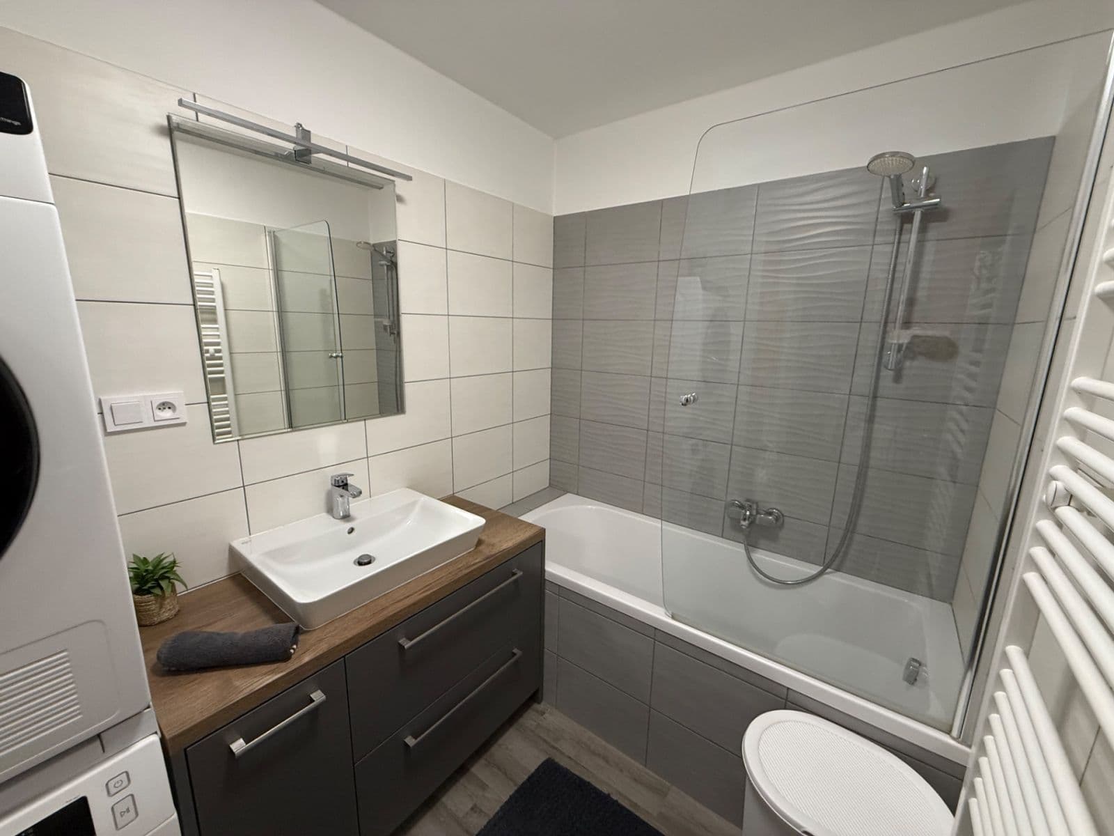 1 bedroom with open-plan kitchen flat to rent, 67 m², U Sportovní školy, Pardubice, Pardubický Region 1 bedroom with open-plan kitchen flat to rent, 67 m², U Sportovní školy, Pardubice, Pardubický Region