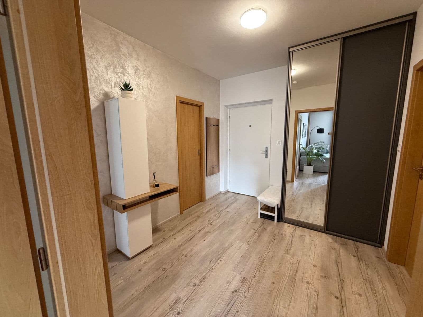 1 bedroom with open-plan kitchen flat to rent, 67 m², U Sportovní školy, Pardubice, Pardubický Region 1 bedroom with open-plan kitchen flat to rent, 67 m², U Sportovní školy, Pardubice, Pardubický Region