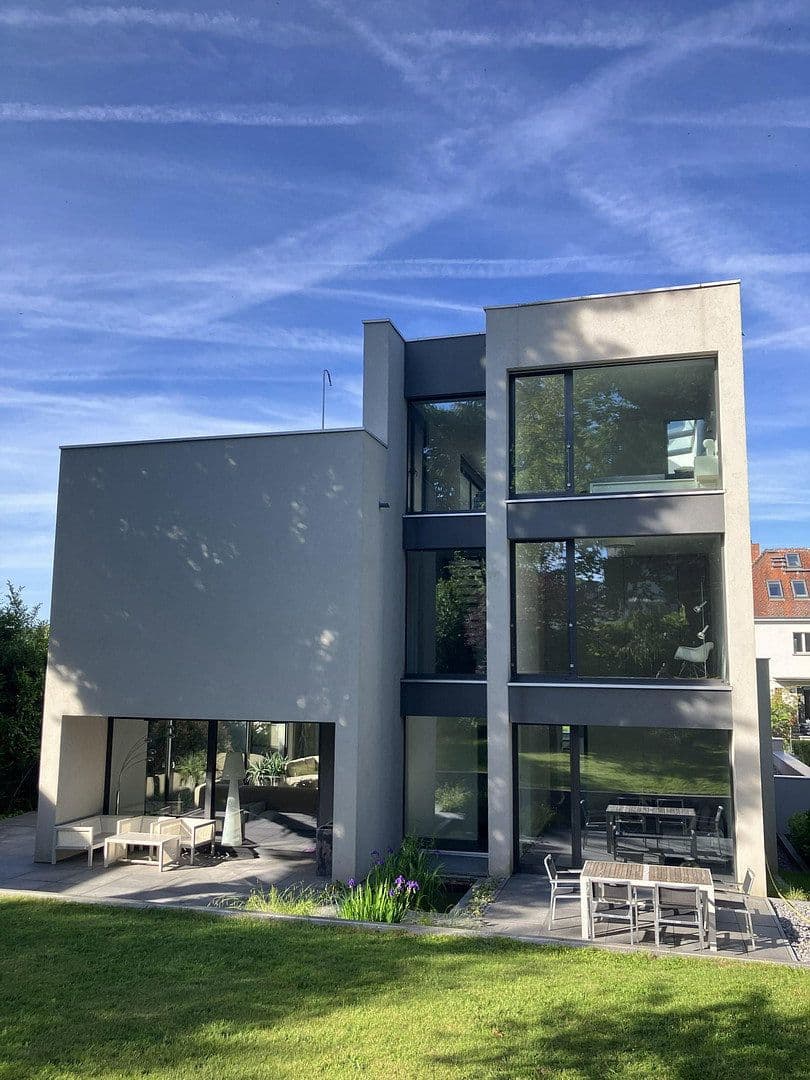house for sale, 680 m², Brüder-Grimm-Straße 5, Oberursel (Taunus), Hesse house for sale, 680 m², Brüder-Grimm-Straße 5, Oberursel (Taunus), Hesse