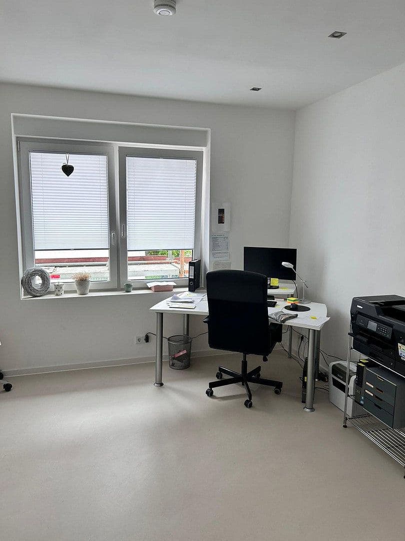3 bedroom flat to rent, 98 m², Lohmühlenstraße 2, Lüdenscheid, North Rhine-Westphalia 3 bedroom flat to rent, 98 m², Lohmühlenstraße 2, Lüdenscheid, North Rhine-Westphalia