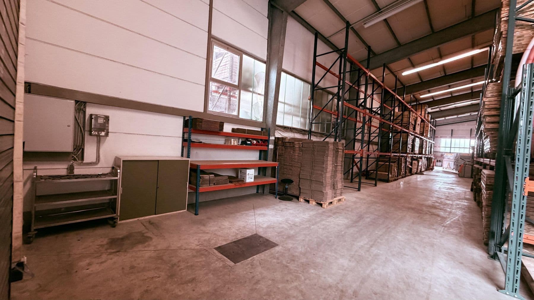 non-residential property to rent, 1,300 m², Neunkirchen-Seelscheid, North Rhine-Westphalia non-residential property to rent, 1,300 m², Neunkirchen-Seelscheid, North Rhine-Westphalia