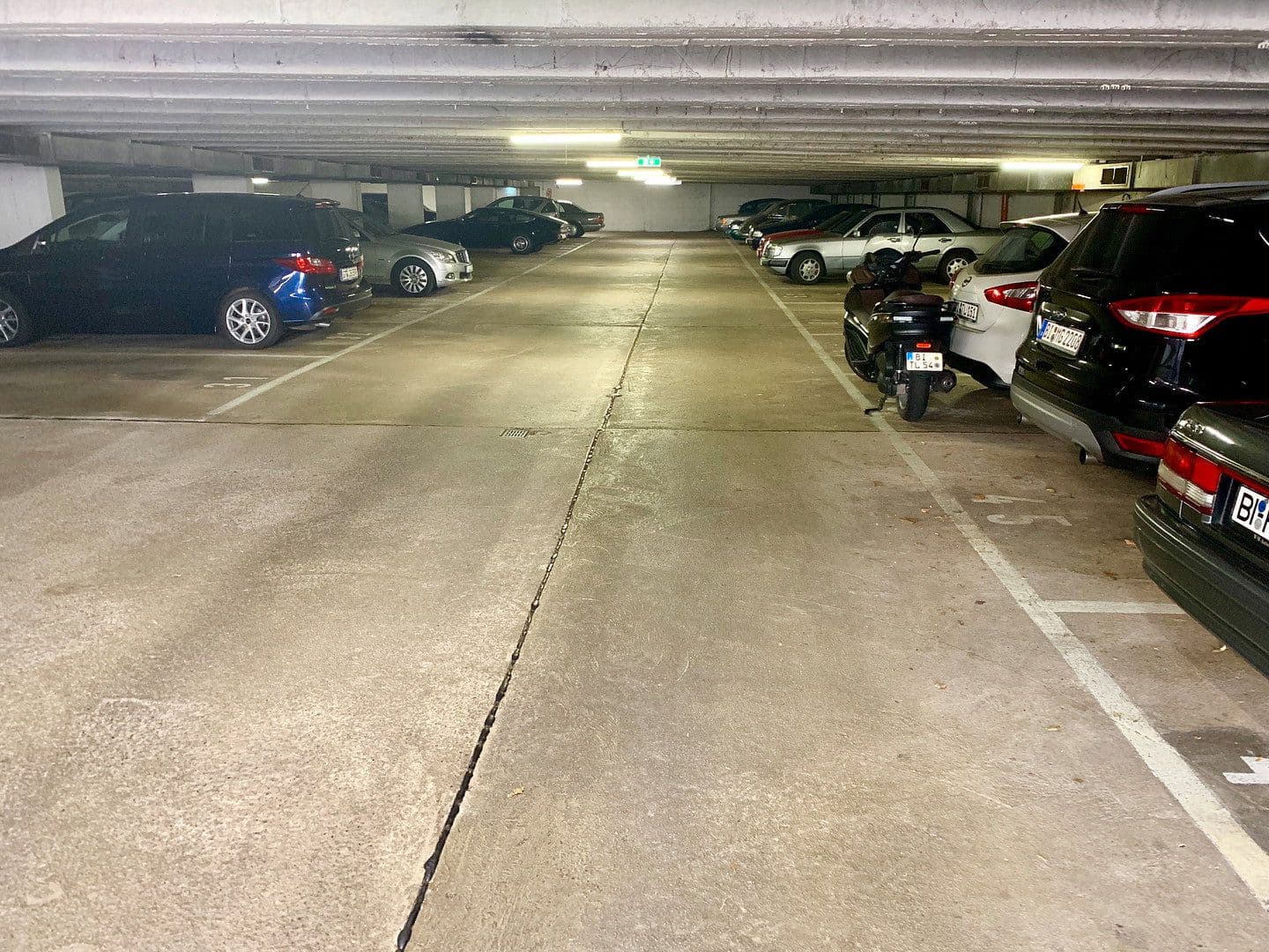 garage to rent, 0 m², Vogelruth, Bielefeld, North Rhine-Westphalia garage to rent, 0 m², Vogelruth, Bielefeld, North Rhine-Westphalia
