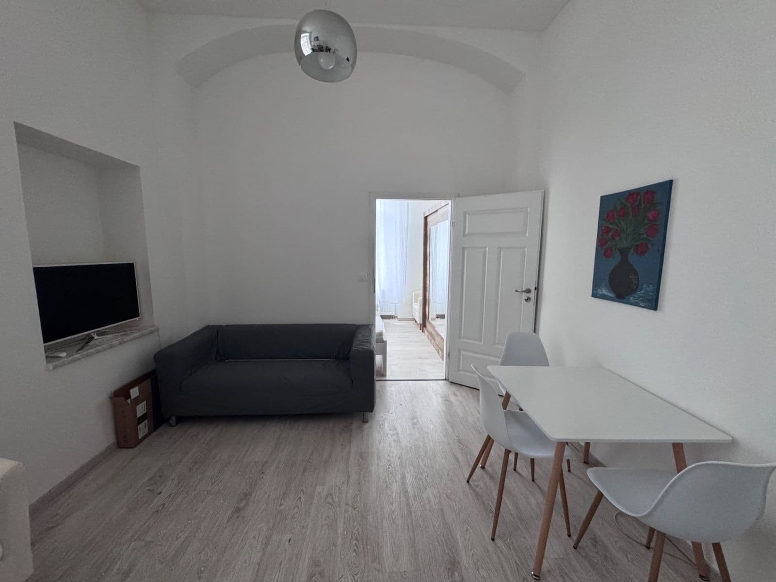 1 bedroom with open-plan kitchen flat to rent, 33 m², Vrchlického, Teplice, Ústecký Region 1 bedroom with open-plan kitchen flat to rent, 33 m², Vrchlického, Teplice, Ústecký Region