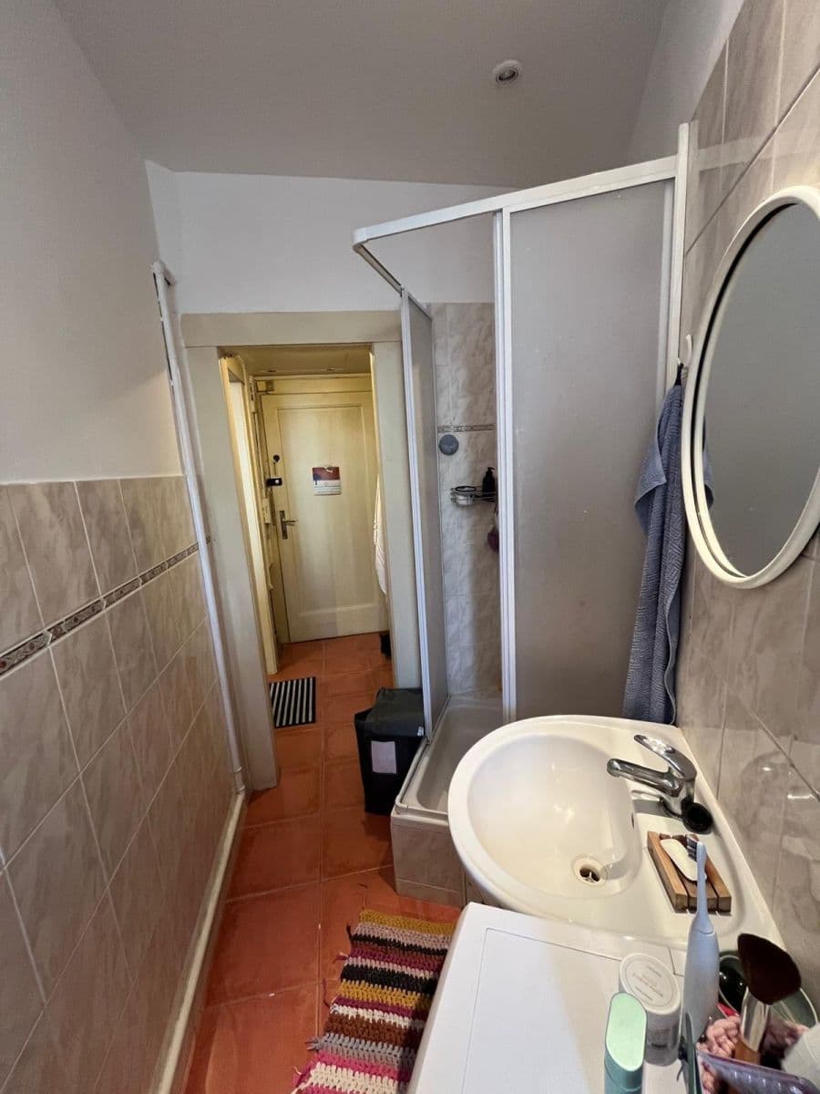 Small studio flat to rent, 27 m², Oblouková, Prague, Prague Small studio flat to rent, 27 m², Oblouková, Prague, Prague
