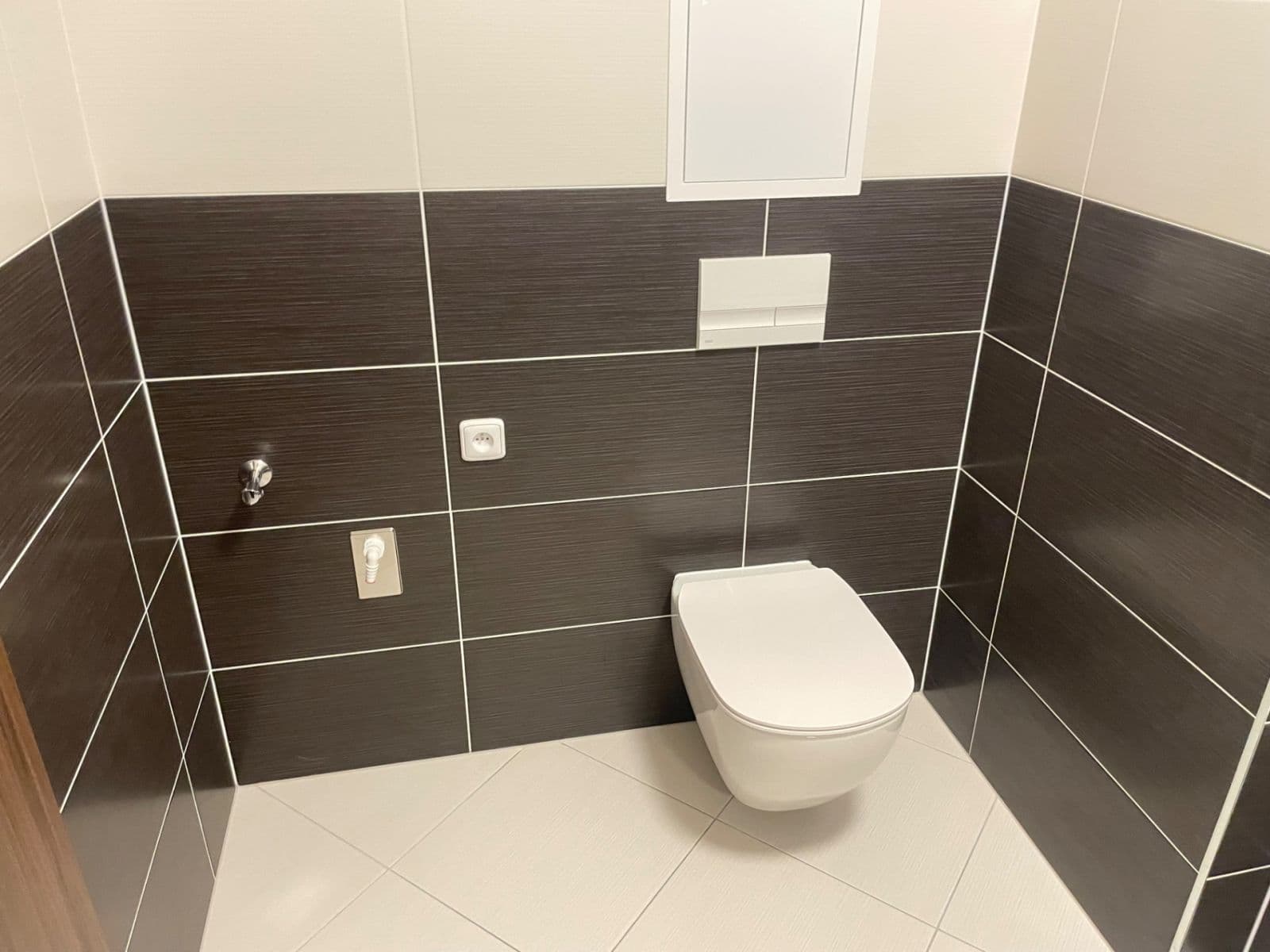 1 bedroom with open-plan kitchen flat to rent, 52 m², Ondrákové, Prague, Prague 1 bedroom with open-plan kitchen flat to rent, 52 m², Ondrákové, Prague, Prague
