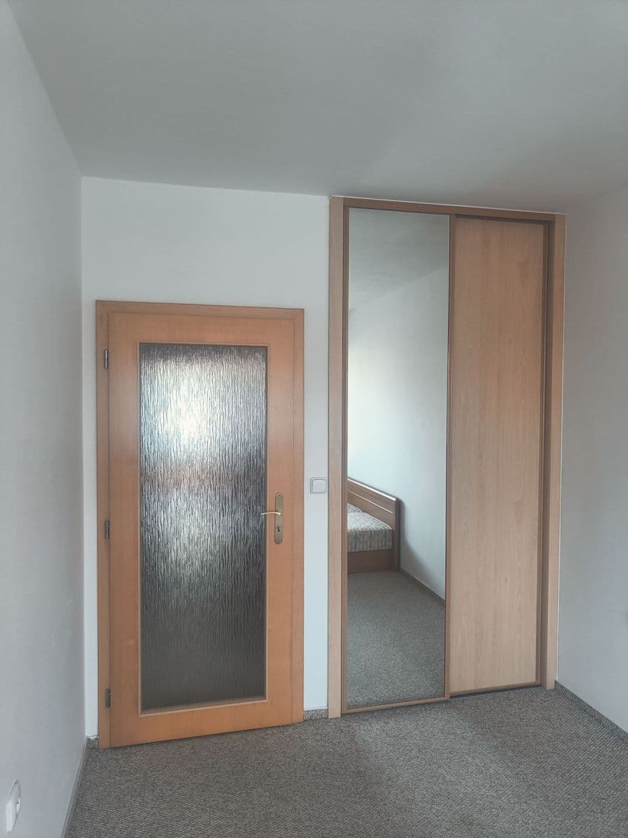 2 bedroom with open-plan kitchen flat to rent, 73 m², Radyňská, Plzeň, Plzeňský Region 2 bedroom with open-plan kitchen flat to rent, 73 m², Radyňská, Plzeň, Plzeňský Region