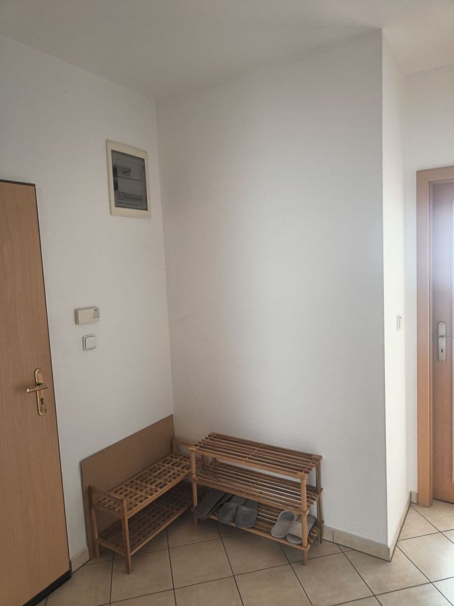 2 bedroom with open-plan kitchen flat to rent, 73 m², Radyňská, Plzeň, Plzeňský Region 2 bedroom with open-plan kitchen flat to rent, 73 m², Radyňská, Plzeň, Plzeňský Region