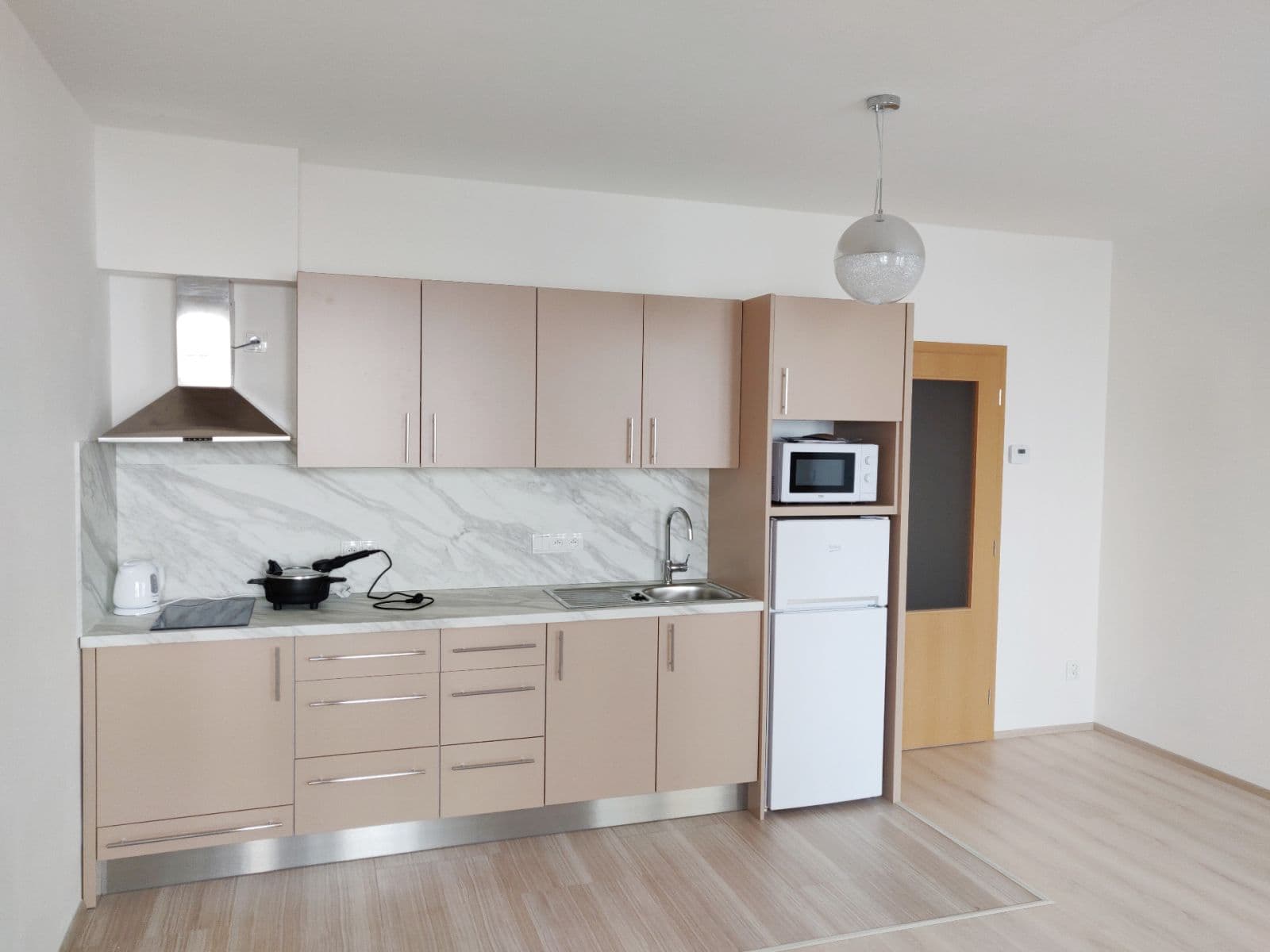Studio flat to rent, 32 m², Zahrádky, Uherské Hradiště, Zlínský Region Studio flat to rent, 32 m², Zahrádky, Uherské Hradiště, Zlínský Region