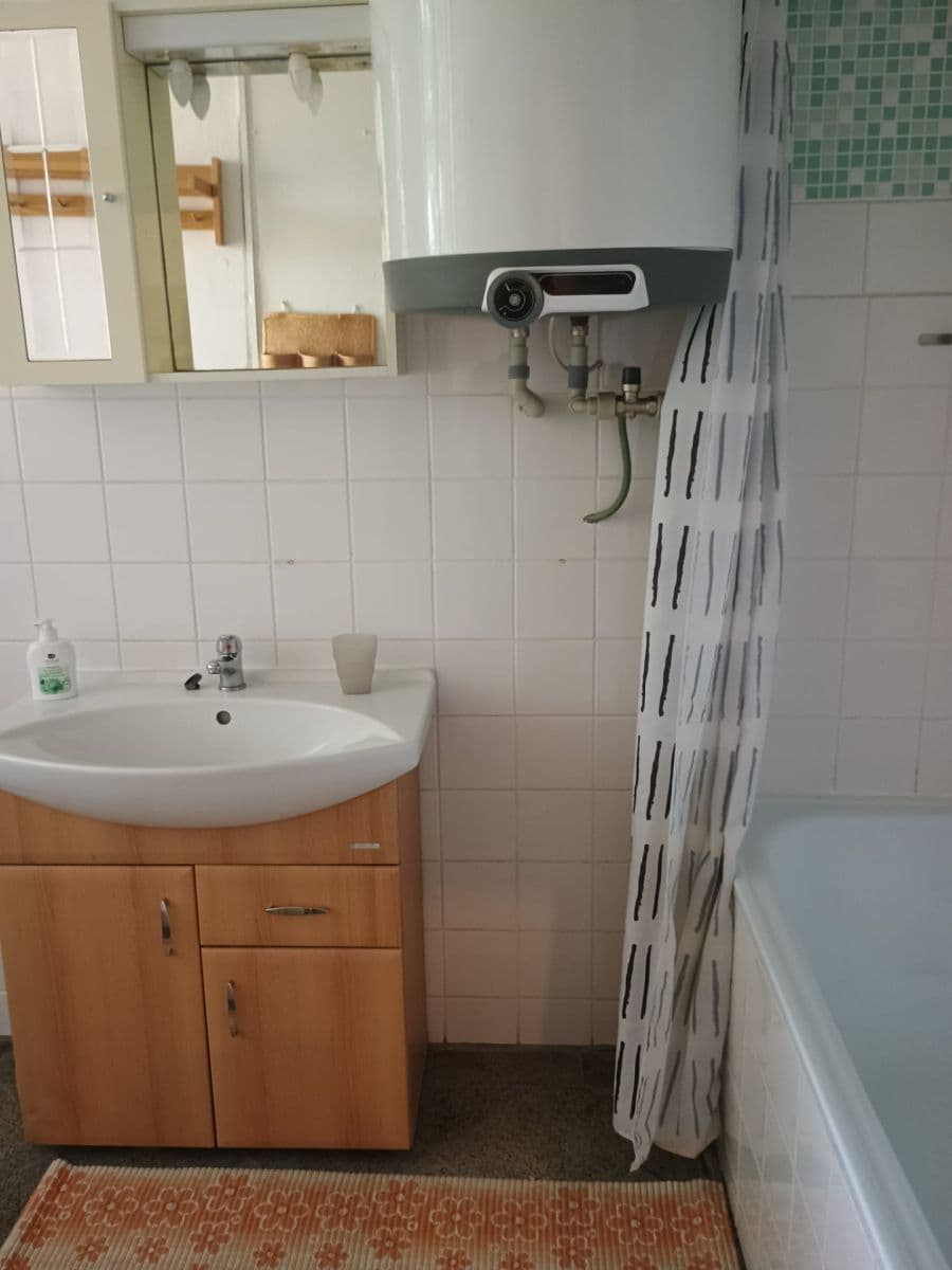 1 bedroom flat to rent, 45 m², U Nemocnice, Ústí nad Labem, Ústecký Region 1 bedroom flat to rent, 45 m², U Nemocnice, Ústí nad Labem, Ústecký Region
