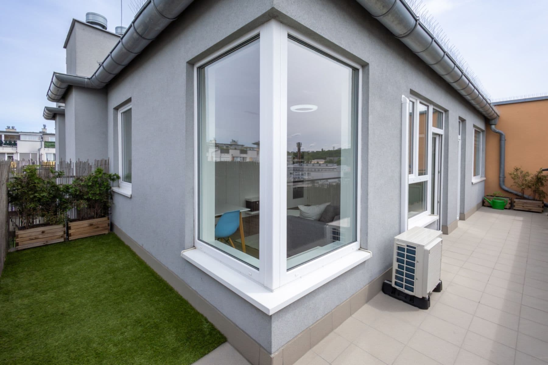 1 bedroom with open-plan kitchen flat to rent, 45 m², Pod Harfou, Prague, Prague 1 bedroom with open-plan kitchen flat to rent, 45 m², Pod Harfou, Prague, Prague