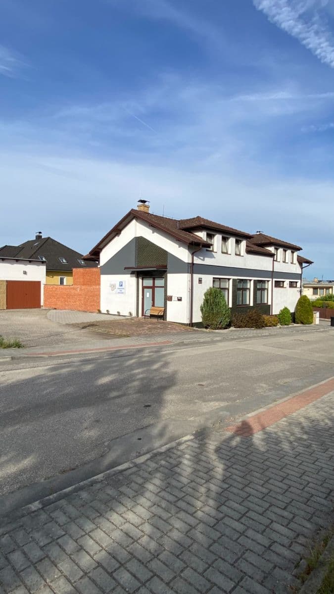 non-residential property to rent, 150 m², Třešňová, Zliv, Jihočeský Region non-residential property to rent, 150 m², Třešňová, Zliv, Jihočeský Region