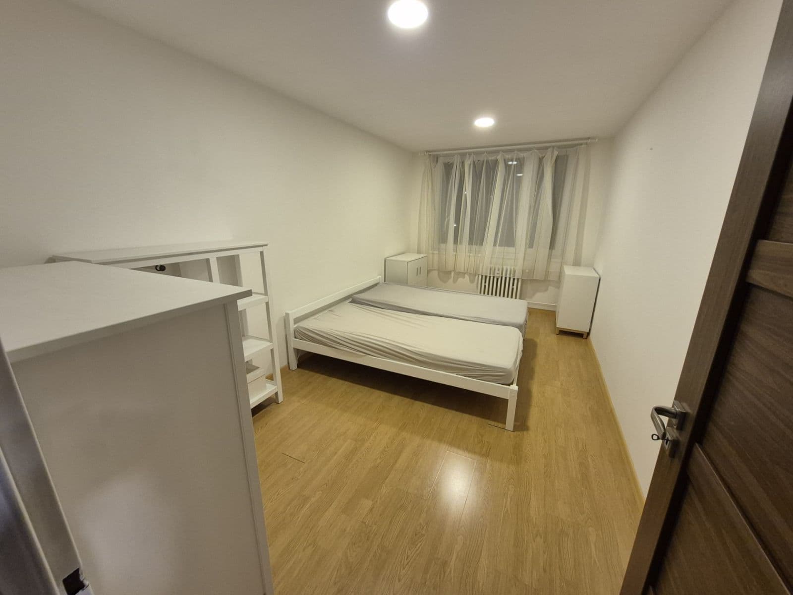 3 bedroom with open-plan kitchen flat to rent, 104 m², Anderleho, Prague, Prague 3 bedroom with open-plan kitchen flat to rent, 104 m², Anderleho, Prague, Prague