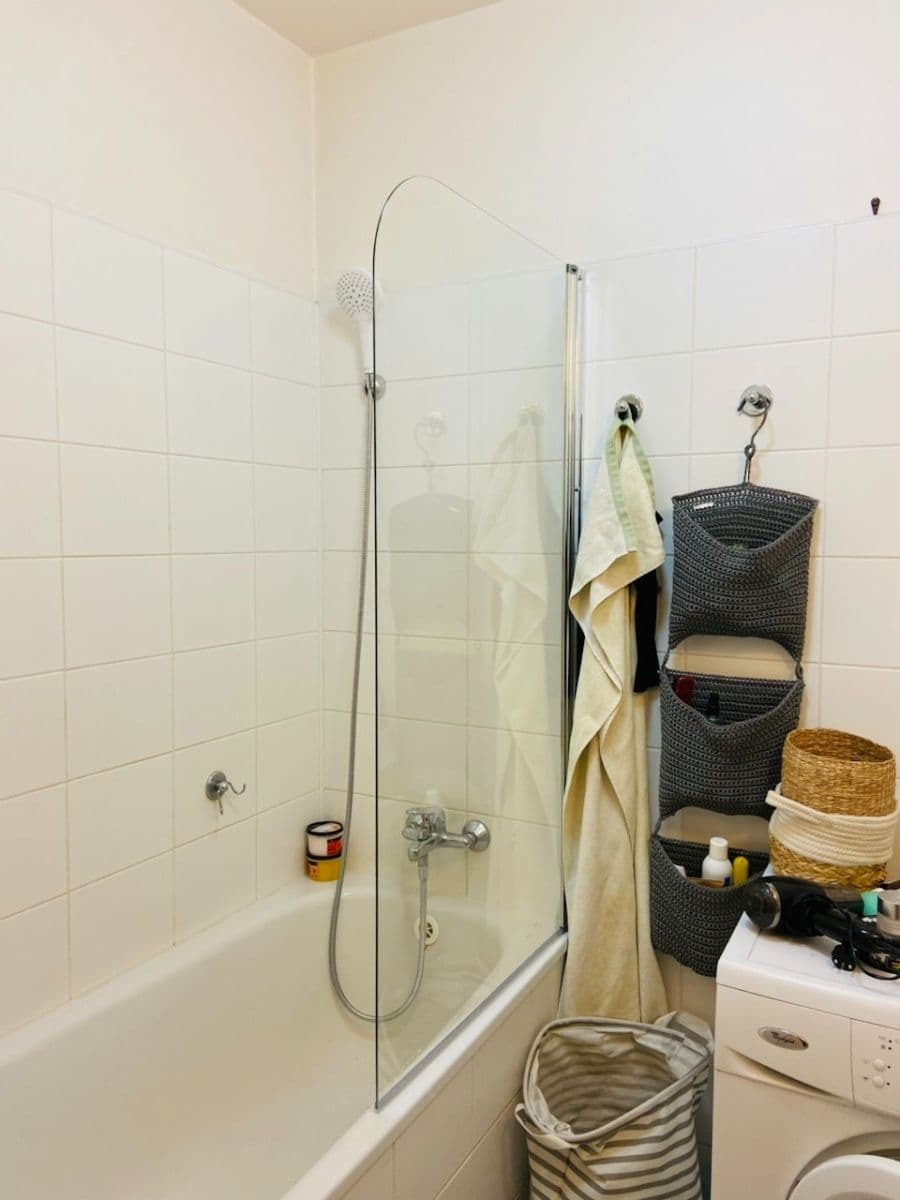 Studio flat to rent, 39 m², Randova, Prague, Prague Studio flat to rent, 39 m², Randova, Prague, Prague