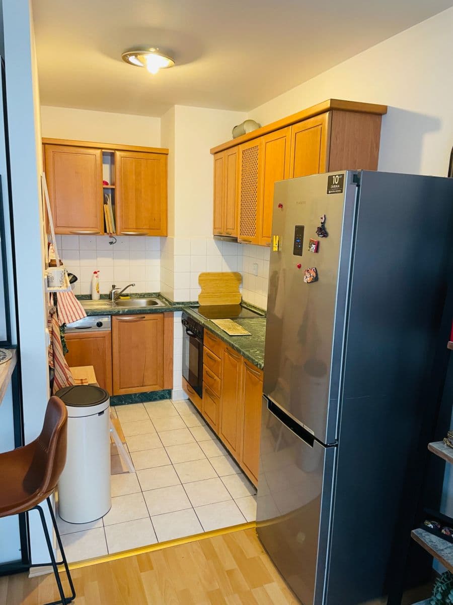 Studio flat to rent, 39 m², Randova, Prague, Prague Studio flat to rent, 39 m², Randova, Prague, Prague