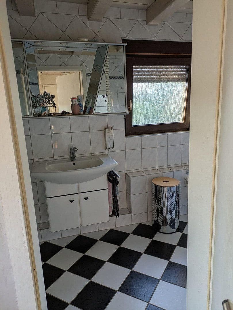 2 bedroom with open-plan kitchen flat for sale, 102 m², Metzingen, Baden-Württemberg 2 bedroom with open-plan kitchen flat for sale, 102 m², Metzingen, Baden-Württemberg