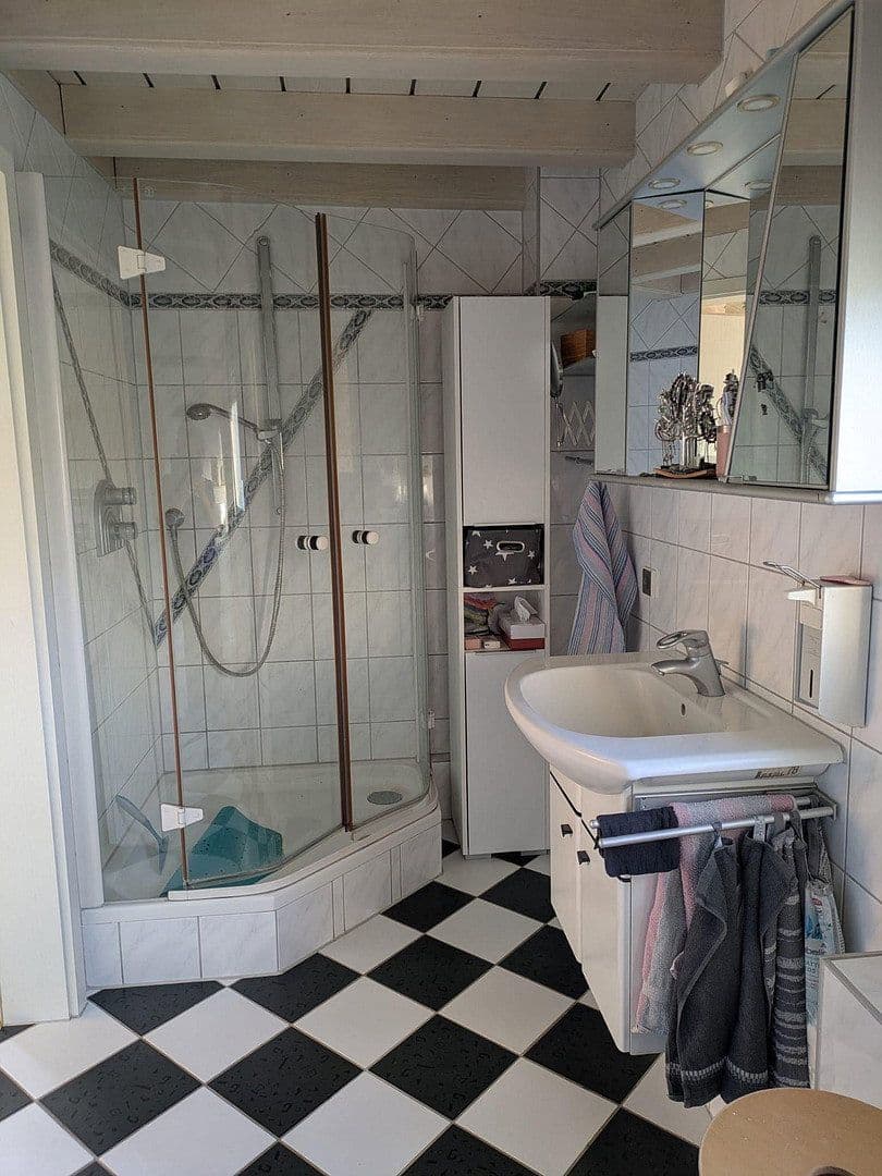 2 bedroom with open-plan kitchen flat for sale, 102 m², Metzingen, Baden-Württemberg 2 bedroom with open-plan kitchen flat for sale, 102 m², Metzingen, Baden-Württemberg