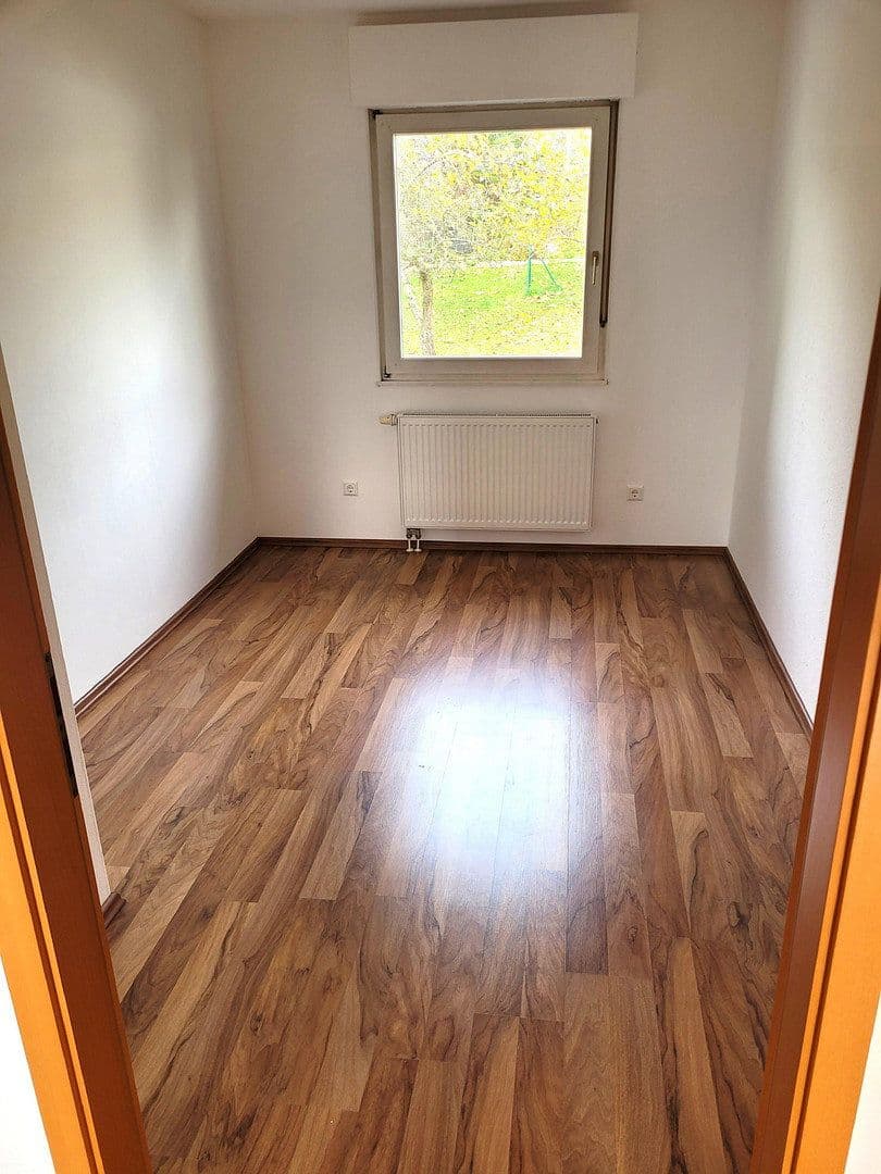 3 bedroom with open-plan kitchen flat to rent, 146 m², Laufenburg (Baden), Baden-Württemberg 3 bedroom with open-plan kitchen flat to rent, 146 m², Laufenburg (Baden), Baden-Württemberg