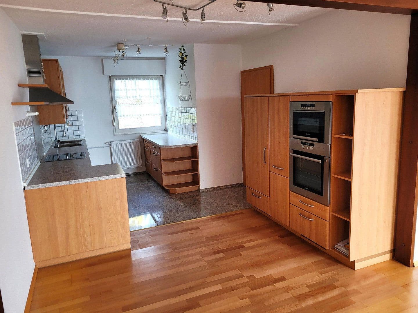 3 bedroom with open-plan kitchen flat to rent, 146 m², Laufenburg (Baden), Baden-Württemberg 3 bedroom with open-plan kitchen flat to rent, 146 m², Laufenburg (Baden), Baden-Württemberg