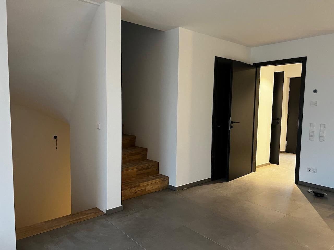 house to rent, 185 m², Wasserfallweg 21, Amstetten, Baden-Württemberg house to rent, 185 m², Wasserfallweg 21, Amstetten, Baden-Württemberg