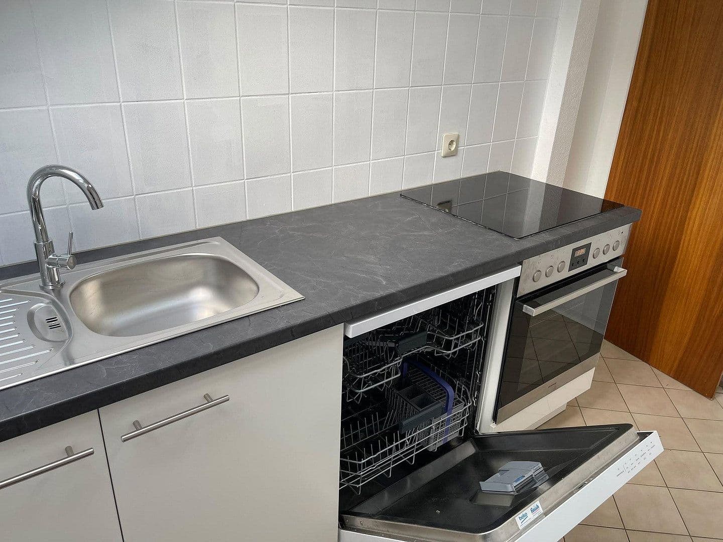 2 bedroom flat to rent, 52 m², Meersburg, Baden-Württemberg 2 bedroom flat to rent, 52 m², Meersburg, Baden-Württemberg