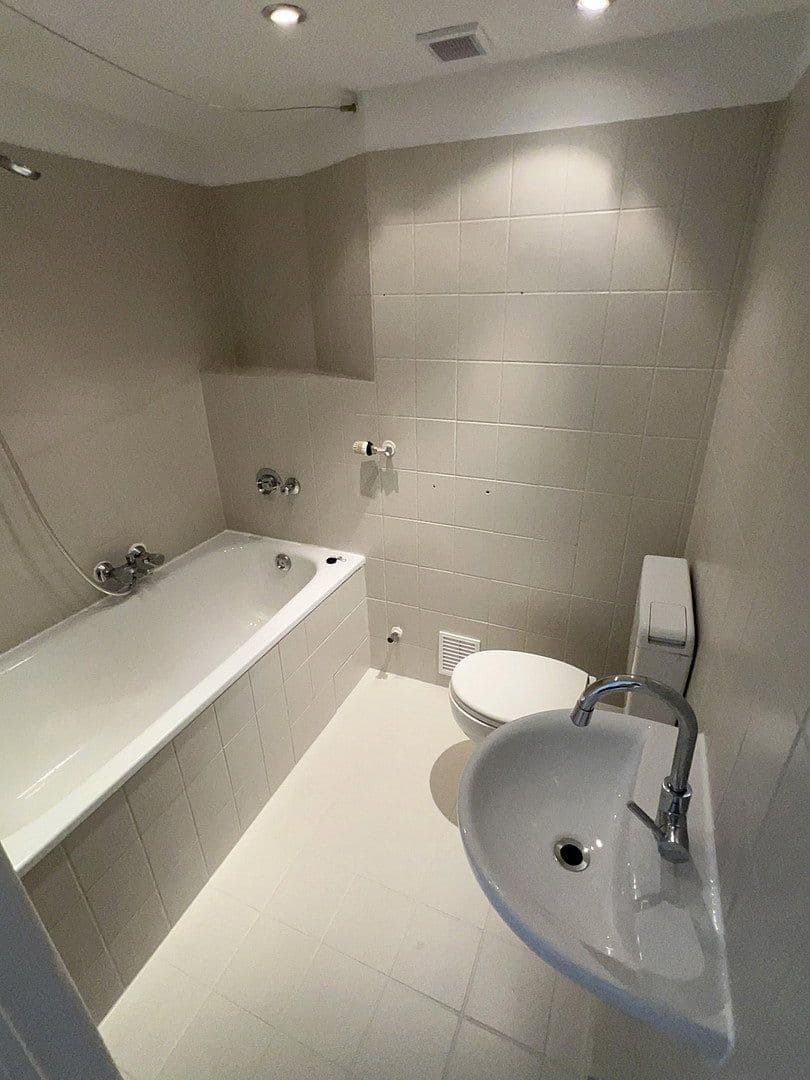 3 bedroom flat to rent, 71 m², Wuppertal, North Rhine-Westphalia 3 bedroom flat to rent, 71 m², Wuppertal, North Rhine-Westphalia