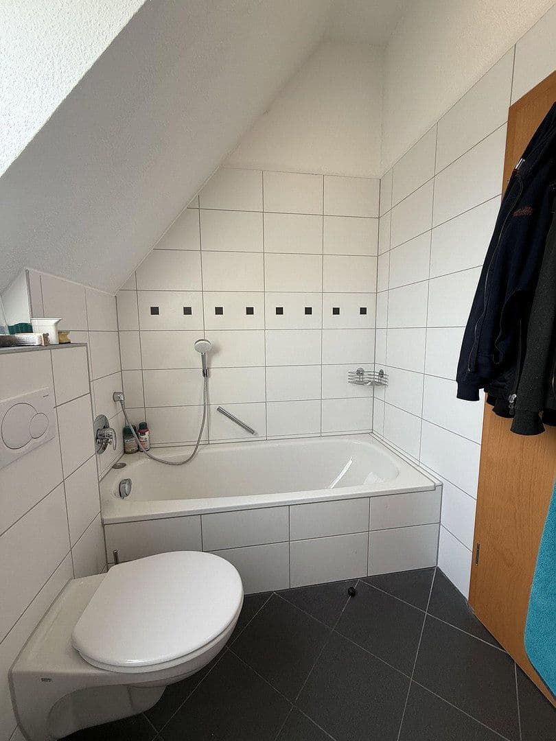 1 bedroom with open-plan kitchen flat to rent, 80 m², Korntal-Münchingen, Baden-Württemberg 1 bedroom with open-plan kitchen flat to rent, 80 m², Korntal-Münchingen, Baden-Württemberg