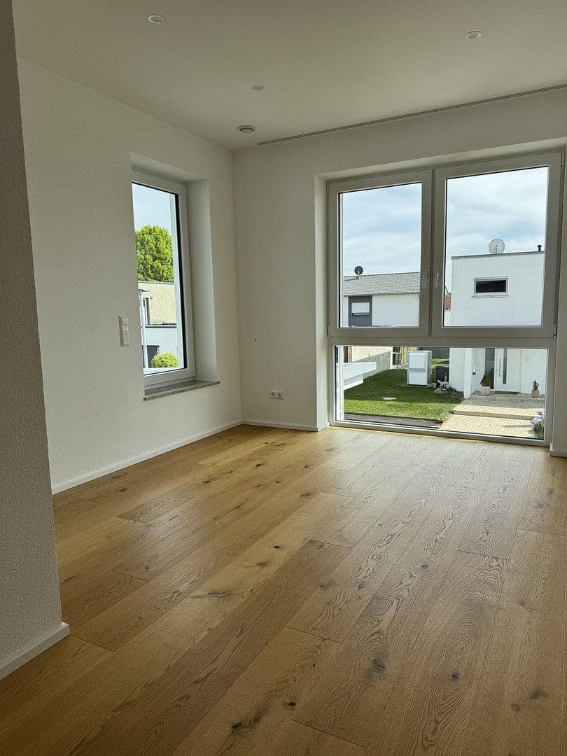 house for sale, 227 m², Laupheim, Baden-Württemberg house for sale, 227 m², Laupheim, Baden-Württemberg