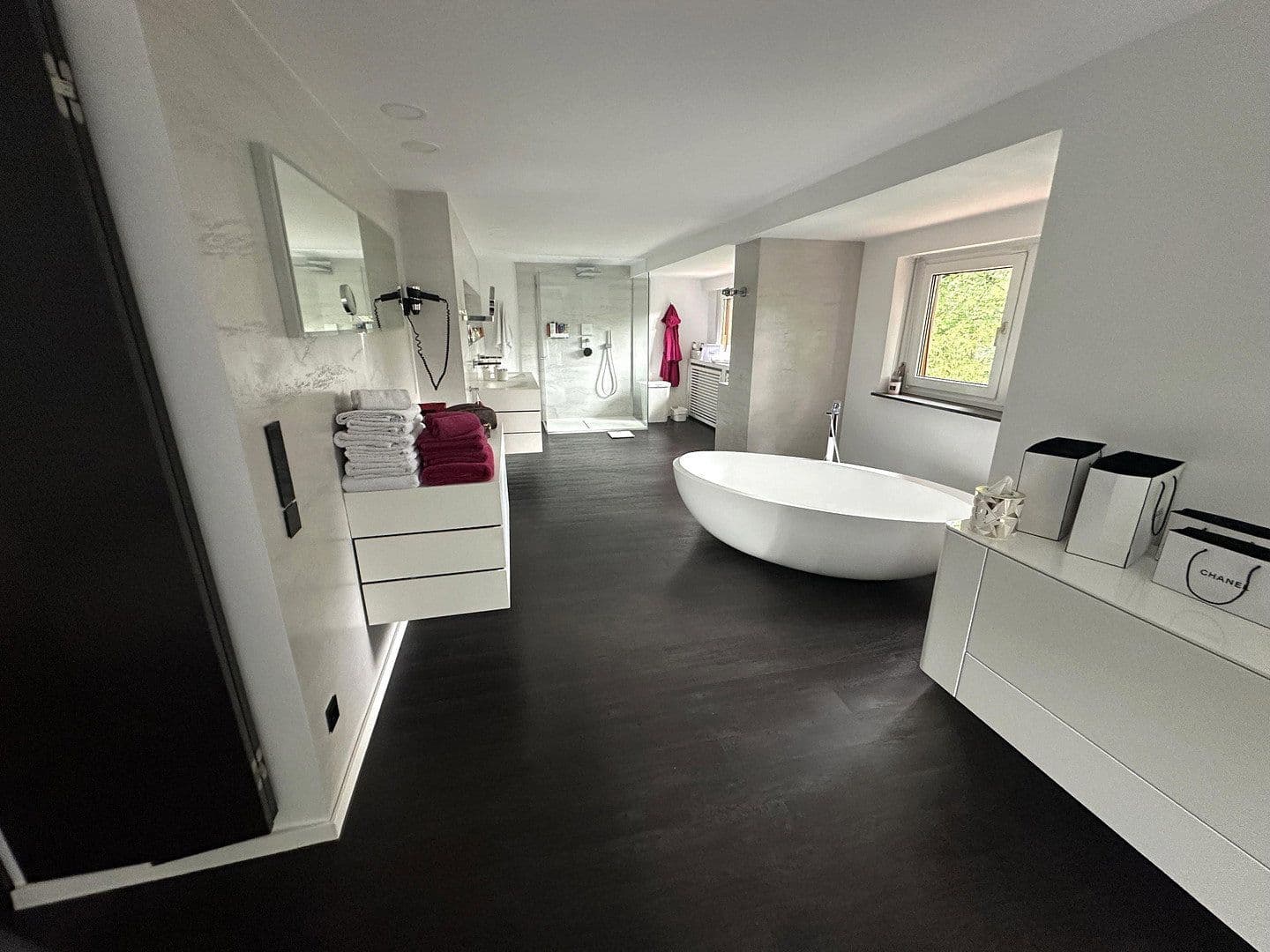 house for sale, 340 m², Hirschenau 7, Rückersdorf, Bavaria house for sale, 340 m², Hirschenau 7, Rückersdorf, Bavaria