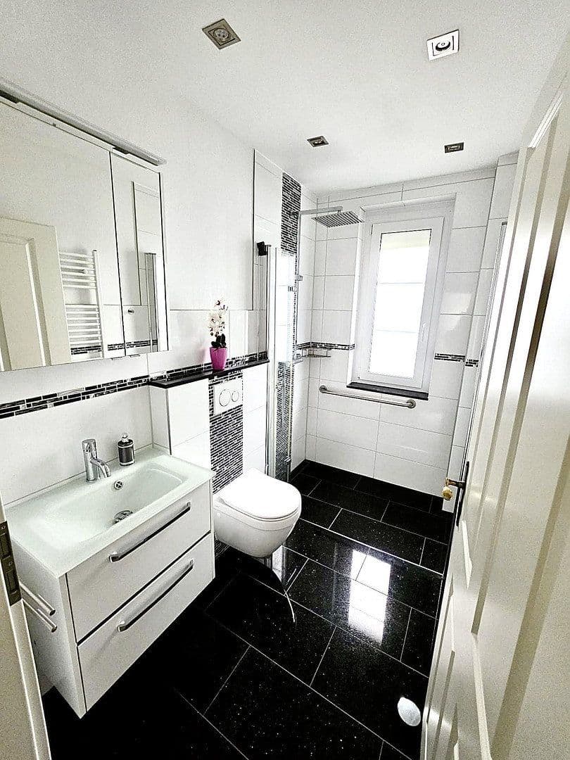 2 bedroom with open-plan kitchen flat to rent, 75 m², Lehrte, Lower Saxony 2 bedroom with open-plan kitchen flat to rent, 75 m², Lehrte, Lower Saxony